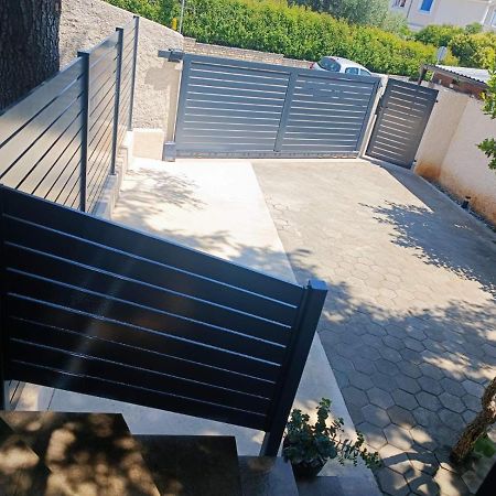 Apartment Danijela I Пула Экстерьер фото